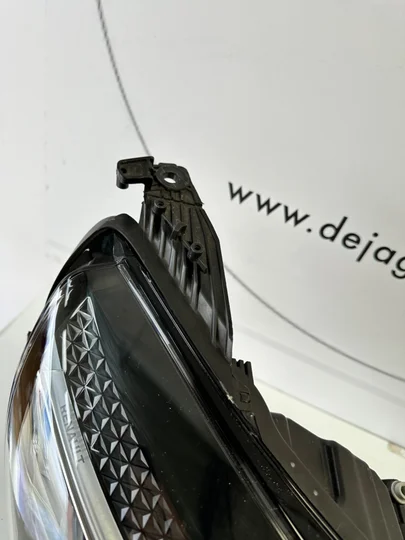 renault-captur-ii-koplamp-led-pure-vision-260104525r-rechts — foto 2