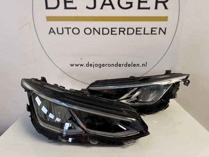 vw-golf-8-led-koplampen-rechts-links-5h1941005-5h1941006 — foto 2