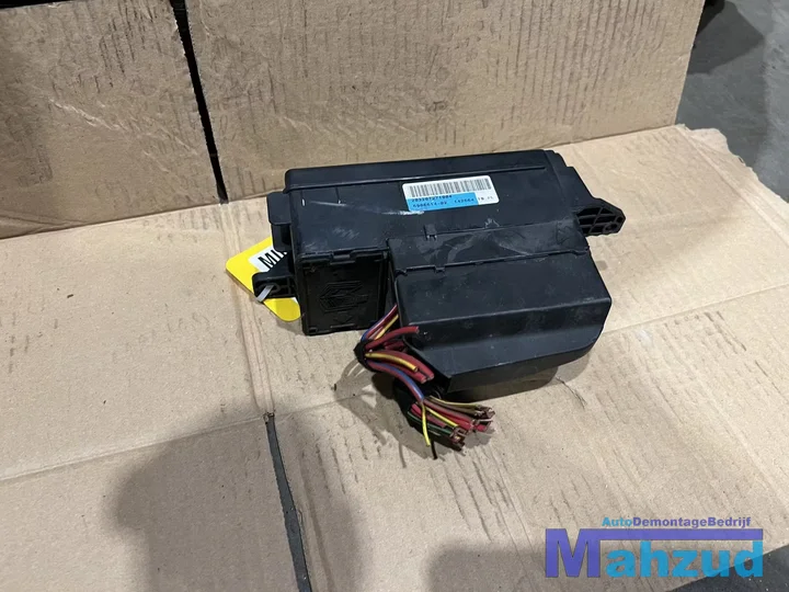 mini-cooper-one-16-zekeringkast-w10b16a-20002007-690661402 — foto 4