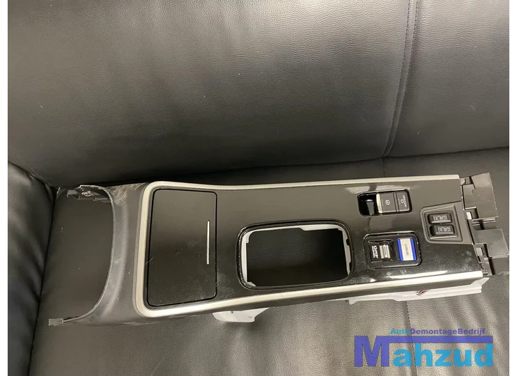 MITSUBISHI OUTLANDER PHEV Middenconsole bekerhouder 2015+