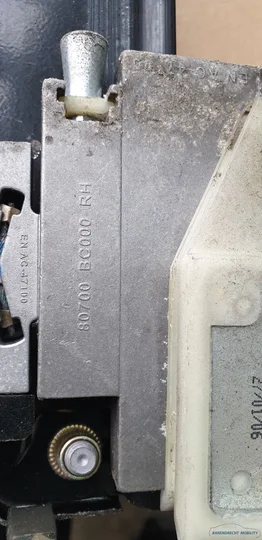 raammechanisme-nissan-micra-cc-cabriolet-80700bc000-rechts-voor-passagierskant-rv-origineel-gebruikt-2005-2010 — foto 10