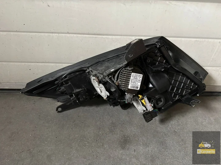 10063954-nissan-gtr-xenon-set-lampen — foto 5