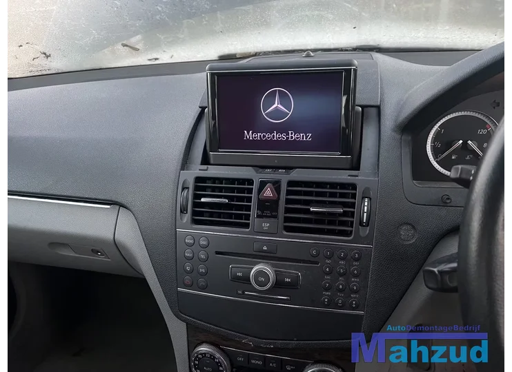 MERCEDES C KLASSE W204 Navigatie radio scherm 2007-2011
