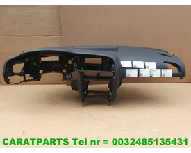 8t1857041f-8t1857003c-8t1857003d-audi-a5-dashboard-a5 — foto 2
