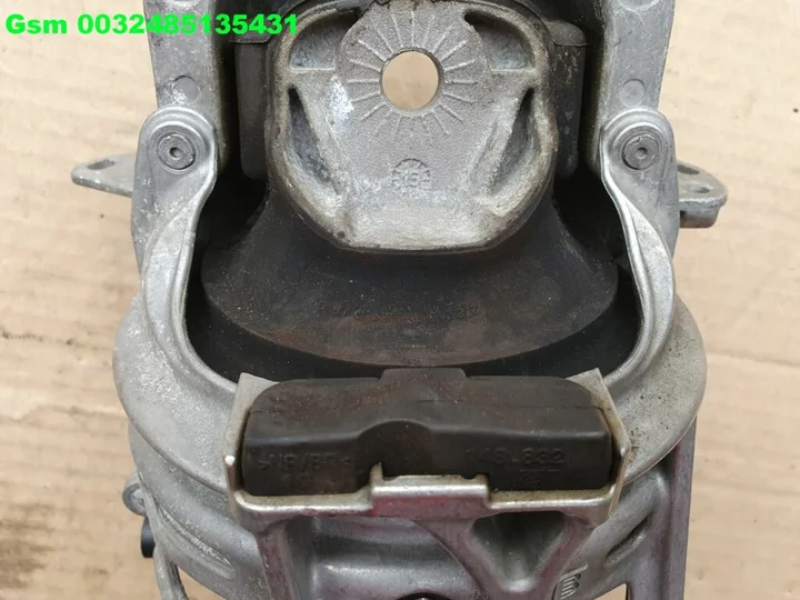 4m0199256c-s6-motorsteun-s7-4k-sq7-q8-a8-a5-a4-8w-q5-touareg — foto 5