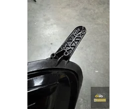 39068627-opel-corsa-e-xenonlamp-links — foto 5