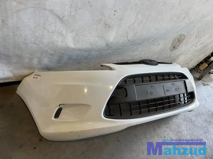 ford-fiesta-6-wit-voorbumper-20082017 — foto 8