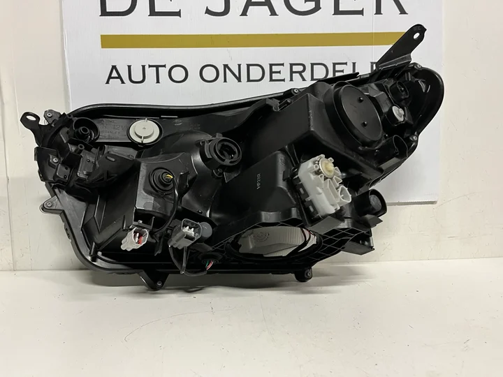 toyota-rav-4-rav4-vol-led-koplampen-set-l-r — foto 3