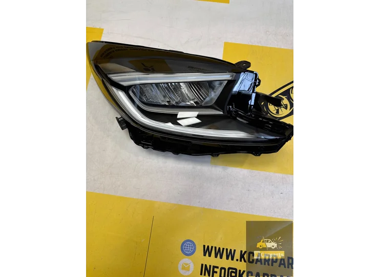 Phare droit Toyota Aygo X Original neuf ! 0H-33 29318