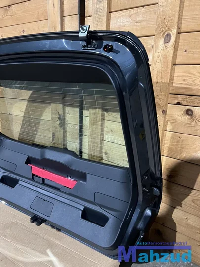 audi-a3-8y-sportback-hybrid-grijs-achterklep-2019 — foto 10