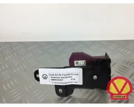 audi-a3-8v-facelift-antenne-versterker-4m0035507