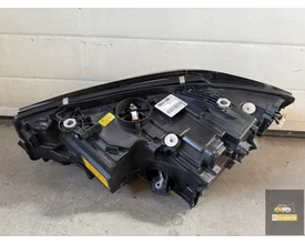 5a25273-bmw-g20-g21-laser-schaduw-lamp-links-rechts — foto 9