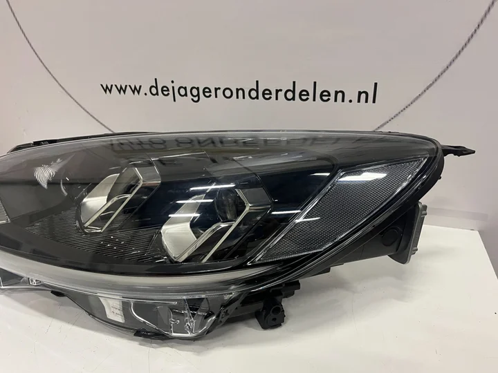 ford-kuga-mk3-vol-led-koplamp-links-lv4b13e015cd — foto 3