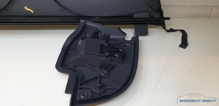 tonneau-afdekplaat-citroen-c3-pluriel-cabriolet-9647268977-parcel-shelf-origineel-gebruikt-2003-2008 — foto 9