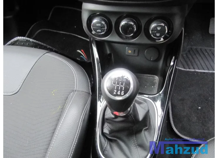 2015-opel-adam-rocks-10-turbo-demontage-sloop-47