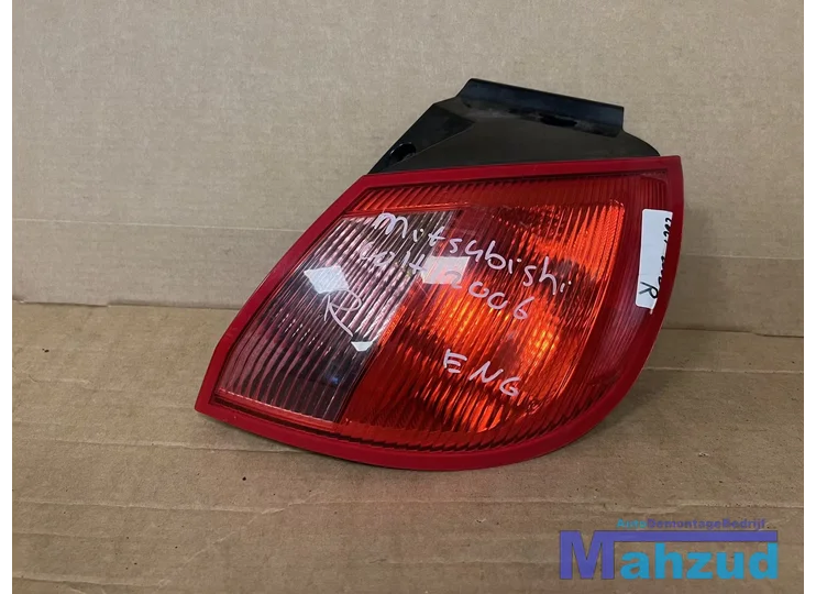 MITSUBISHI COLT 6 Rechts buiten achterlicht 3-Deurs 2004-2014