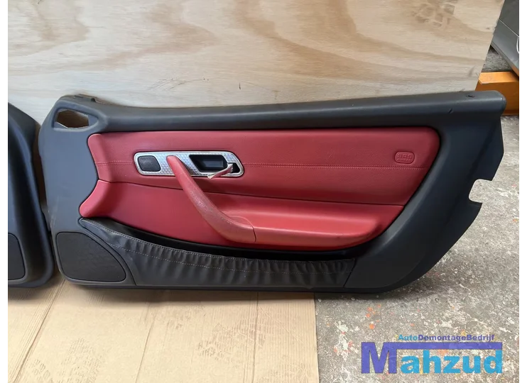 mercedes-slk-r170-rood-zwart-leer-interieur-19962004