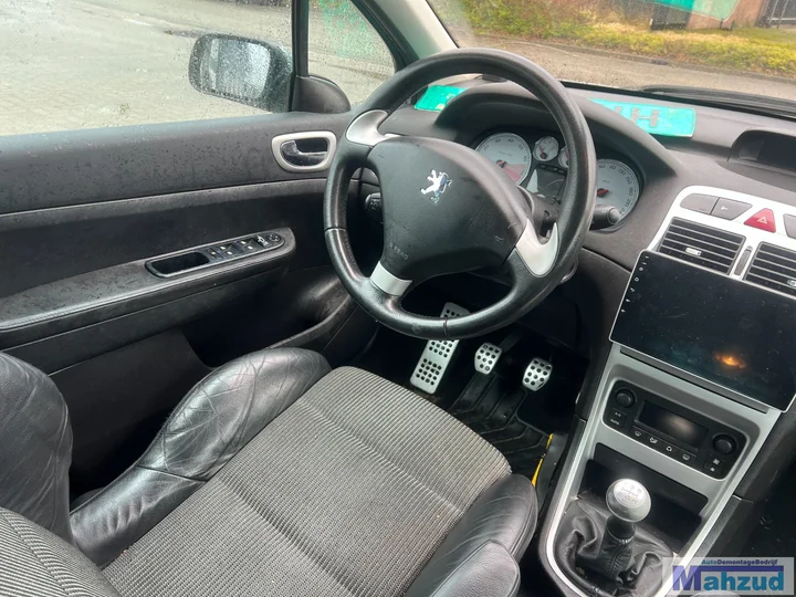 2006-peugeot-307-break-ezsd-groen-demontage-onderdelen — foto 11