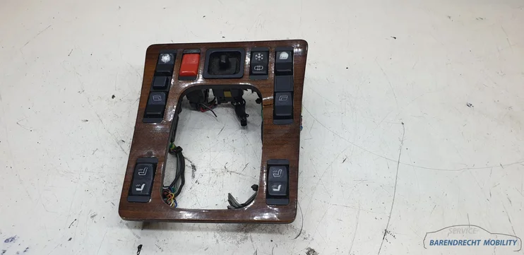 hout-inleg-w201-190-mercedes-middenconsole-pook-airco-stoelverwarming-raamschakelaars — foto 3