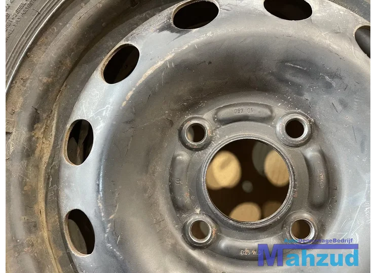 ford-focus-reservewiel-thuiskomer-4x108-634-14-inch