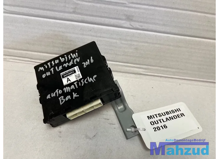 MITSUBISHI OUTLANDER PHEV PDC Regelunit 2015+ 8631B053 1127008021
