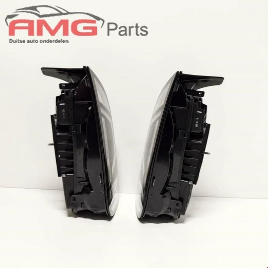 vw-up-gti-achterlichten-new-model-1s0945095h-1s0945096h — foto 4