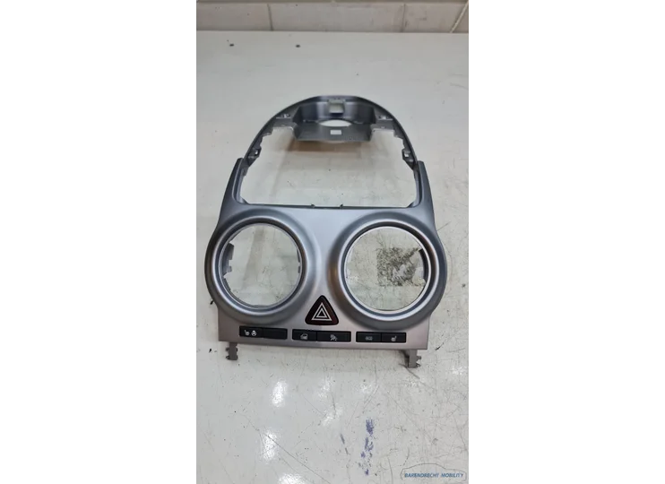 Opel Corsa D facelift bedieningspaneel behuizing kap stoel stuur verwarming centrale deurvergrendeling gevarenlicht kachelpaneel bediening paneel airco knop airbag eco origineel nette staat gebruikt 2011 2012 2013 2014 BARENDRECHT MOBILITY SERVICE