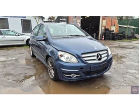 mercedes-bklasse-b-180-cdi-bj-2008-onderdelen-beschikbaar — foto 2