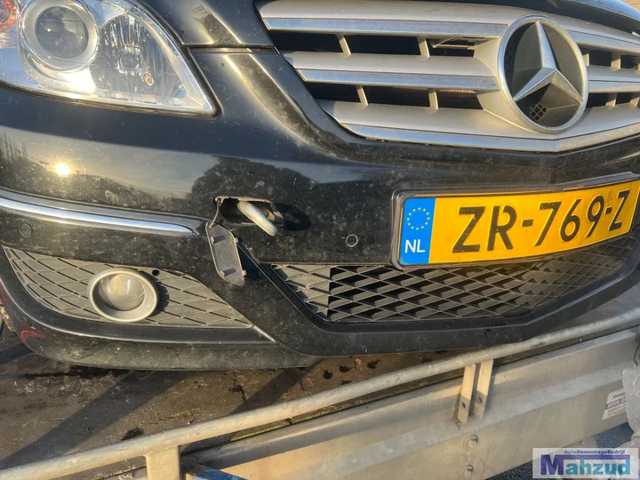 mercedes-b-klasse-w245-zwart-191-voorbumper-20042011 — foto 4