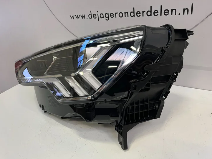 audi-q3-sq3-f3-83a-vol-led-koplamp-links-83a941033 — foto 2