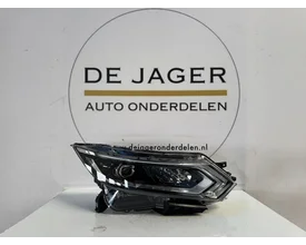 nissan-qashqai-j11-facelift-full-led-koplamp-10019011-nieuw
