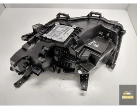 260104410r-renault-austral-full-led-matrix-rechterlamp — foto 4