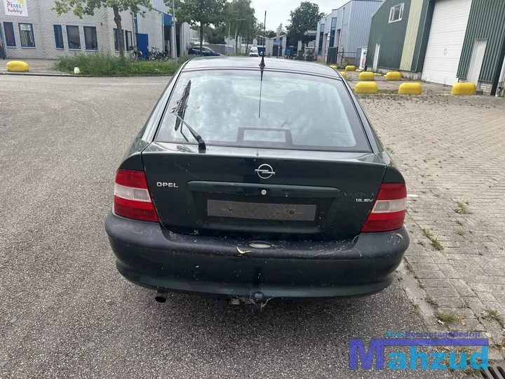 1998-opel-vectra-18-i-16v-groen-l359-x18xe-onderdelen-demotage — foto 5
