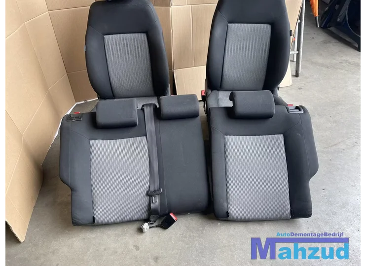 vw-polo-6r-5-deur-interieur-compleet-deurpanelen-stoel-bank