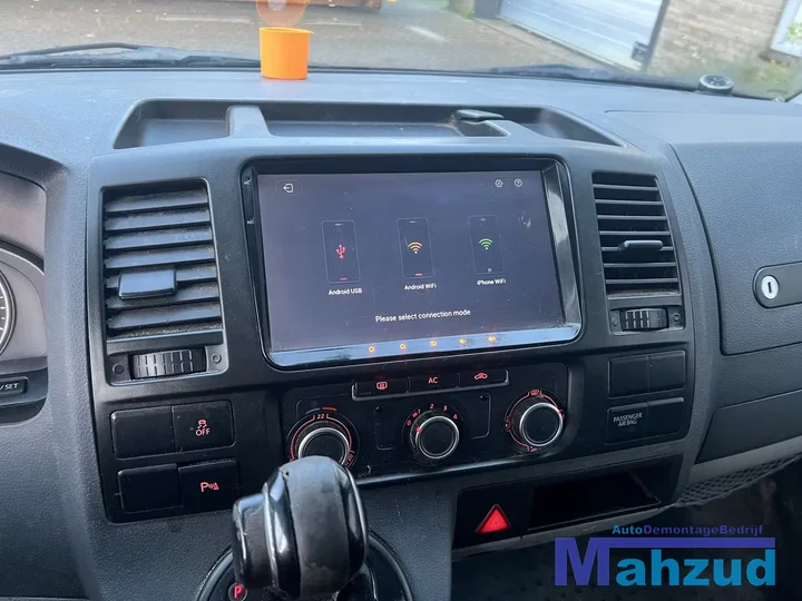 2012-vw-transporter-t5-5-25-tdi-onderdelen-demontage — foto 26