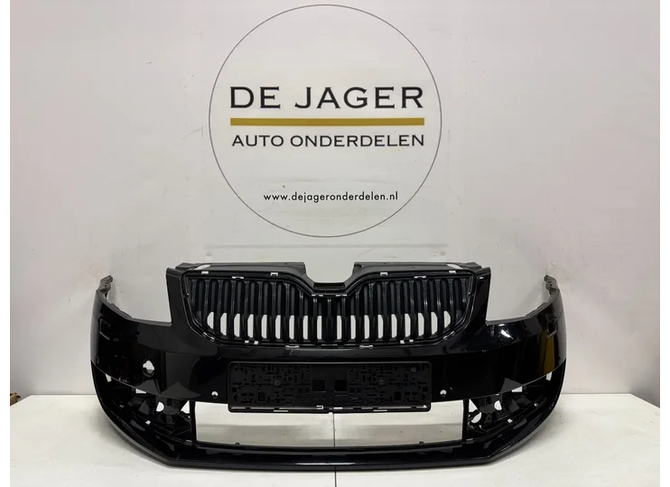 SKODA OCTAVIA VOORBUMPER BUMPER 2013- 5E0807221
