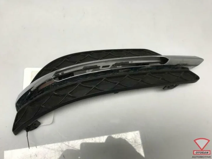 mercedes-c-klasse-w204-voorbumper-rooster-rechts-a2048803324