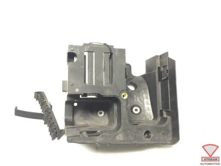 vw-golf-5-touran-caddy-vag-zekeringkast-houder-1k0907361b — foto 2