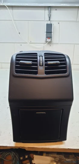 complete-middenconsole-armleuning-idrive-asbak-w212-eklasse-mercedes-origineel-gebruikt — foto 8