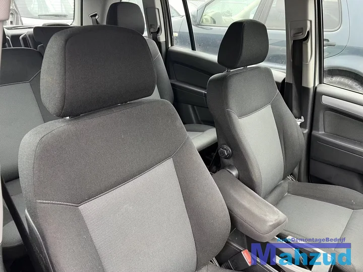 2005-opel-zafira-b-22-direct-z22yh-z167-onderdelen — foto 16