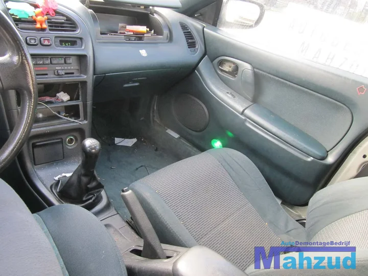 mazda-323-15i-15-i-16v-motorblok-z5-motor — foto 15