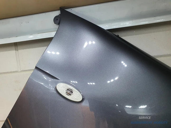 spatbord-rechts-voor-smart-forfour-44-w453-c44l-bay-grey-metallic-grijs-zijscherm-rv-origineel-gebruikt-2014-2020 — foto 8