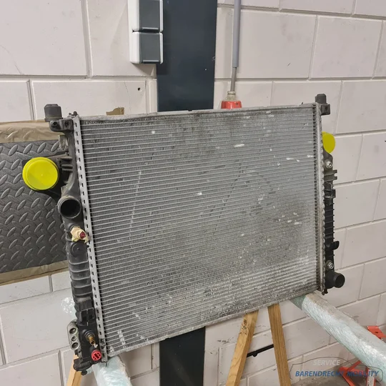 koelerpakket-ml-w164-mercedes-koelventilator-a2515000304-a2515000103-radiateur-2006-2012 — foto 2