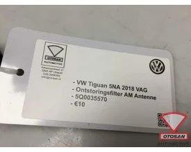 vw-tiguan-5na-2018-vag-ontstoringfilter-am-antenne-5q0035570 — foto 2