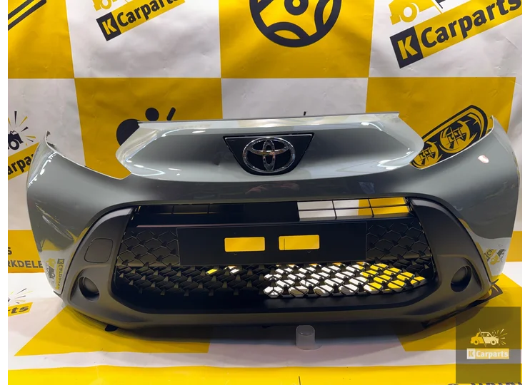 Toyota Aygo X Voorbumper origineel Compleet 52119-OH19 nieuw