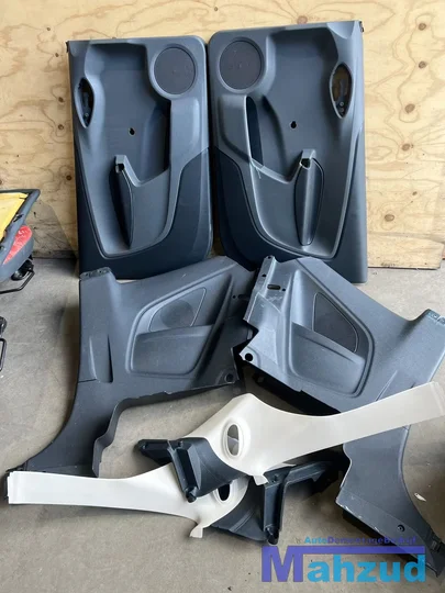 ford-ka-2-rood-compleet-interieur-20082016 — foto 8