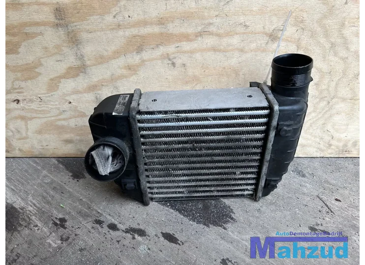 AUDI A6 C6 2.0 tdi intercooler 2004-2011