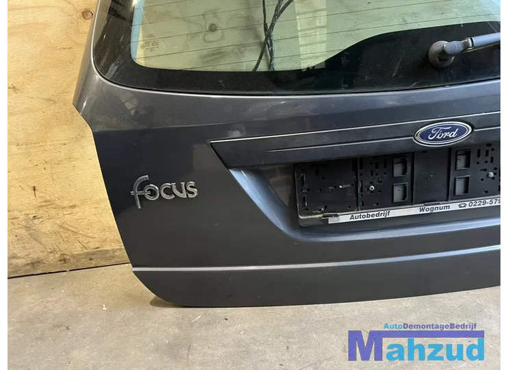 ford-focus-1-station-grijs-k1-achterklep-19992004