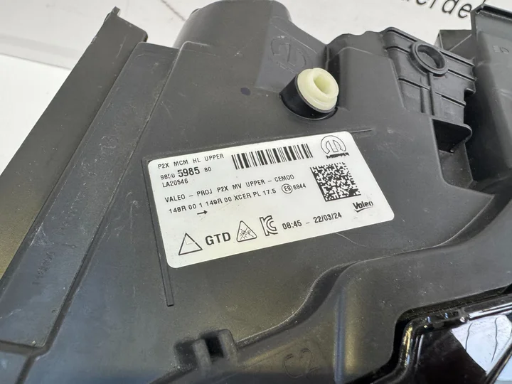 peugeot-208-2008-facelift-koplamp-links-9850598580-2023 — foto 8