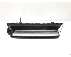 vw-transporter-t7-multivan-led-lamp-grille-links-7t0941653a